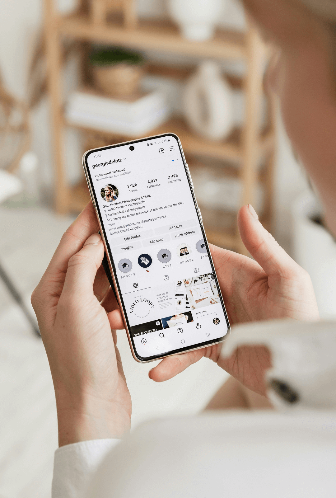 Asistentes Virtuales para emprendedores delegar gestión redes sociales